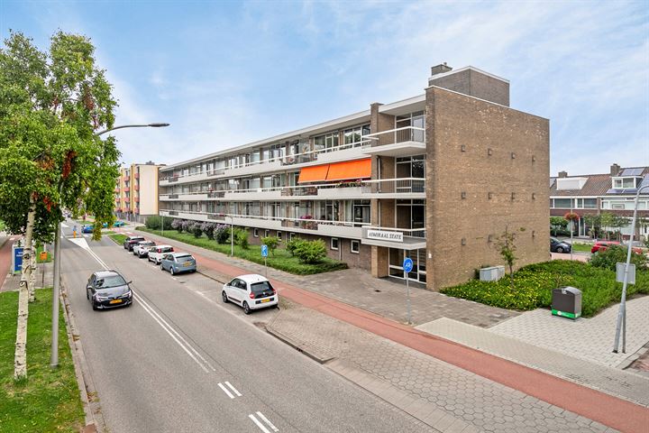 Admiraal de Ruyterweg 11 in Zwijndrecht