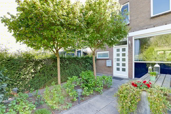 Admiraal de Ruyterweg 6 in Papendrecht