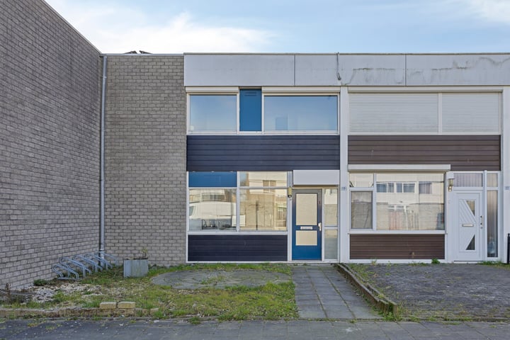 Photo of property Adonislaan 19, Helmond