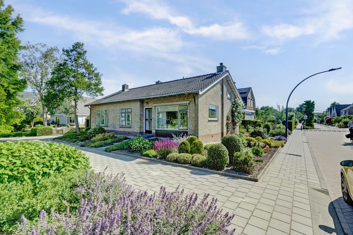Adriaan Heijnisstraat 25 in Nieuw-Lekkerland