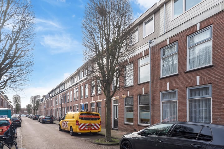 Adriaan Loosjesstraat 24 in Haarlem