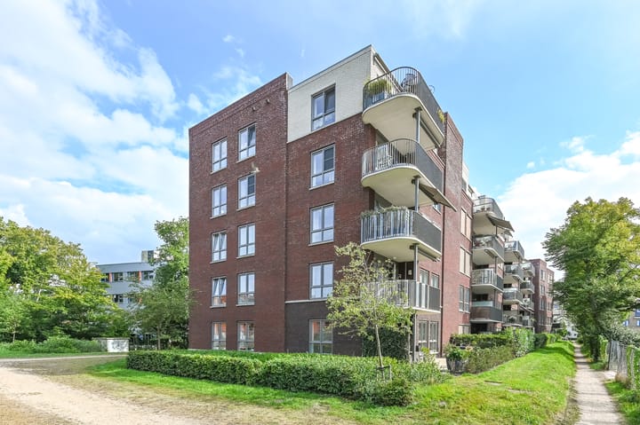 Adriaan Morriënpad 36 in Driehuis NH