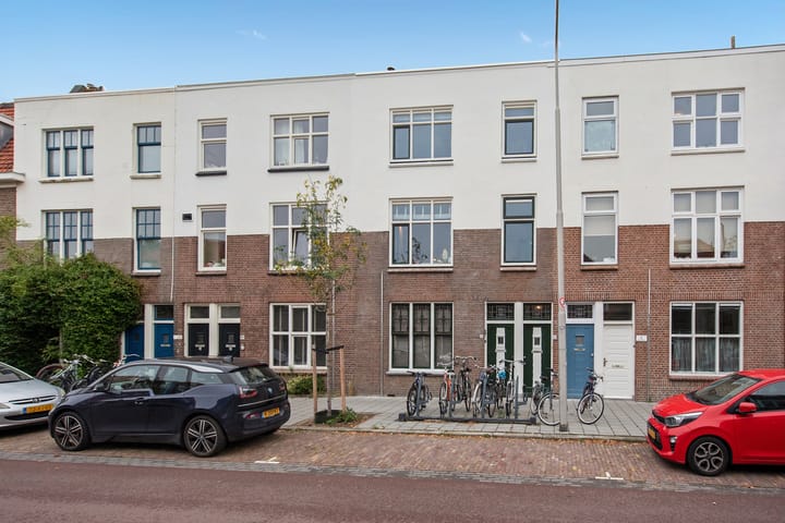 Adriaan Pauwstraat 6 in Delft foto