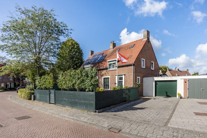 Adriaan Poirtersstraat 7 in Bergen op Zoom
