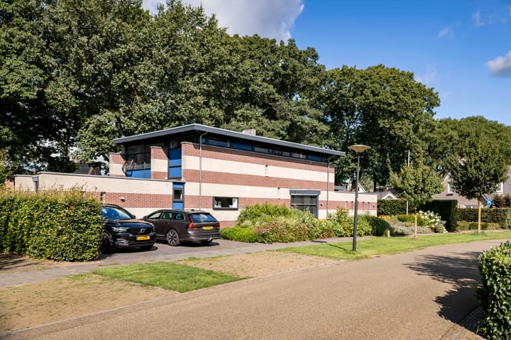Photo of property Adriaen de Vrieslaan 9, Deventer