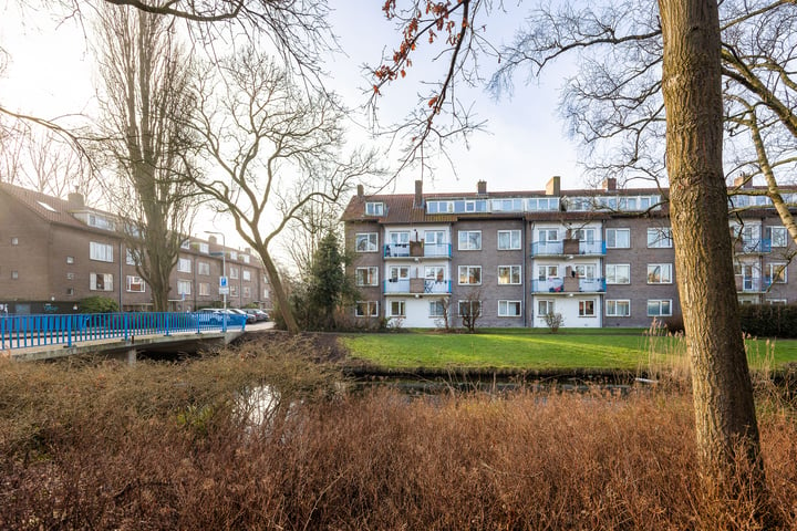 Adriaen van Ostadelaan 62 in Amstelveen