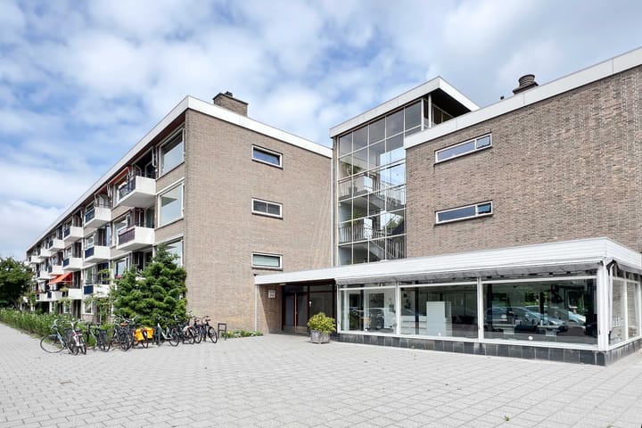 Adrianalaan 53 in Rotterdam foto
