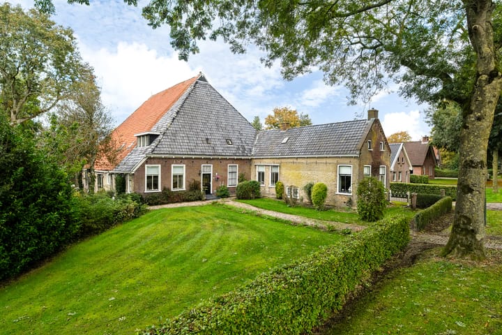 Photo of property Aengwirderweg 349, Tjalleberd