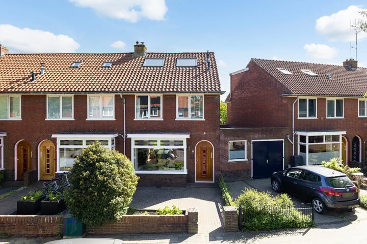 Aert van der Neerstraat 29 in Leeuwarden