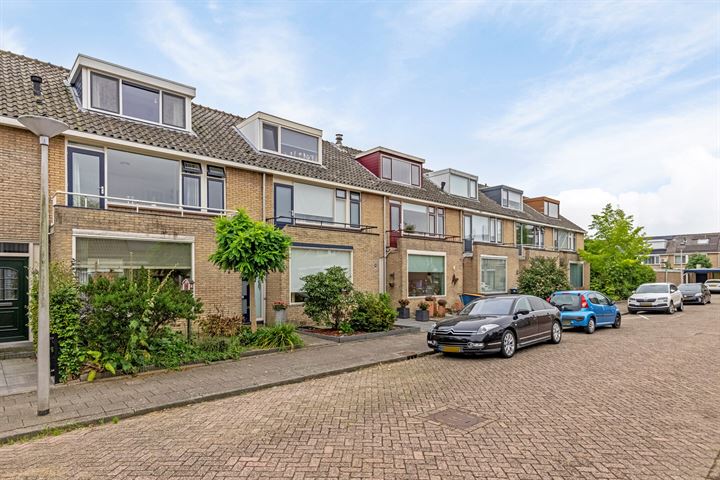 Aert van Nesstraat 92 in Hendrik-Ido-Ambacht