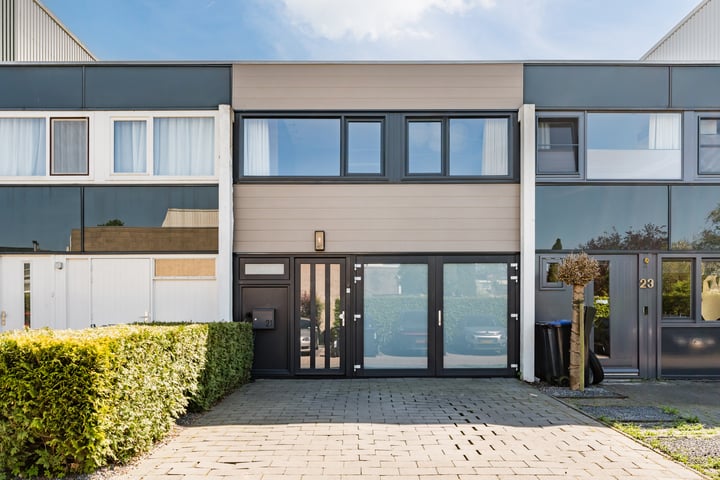 Aetsveld 21 in Vinkeveen