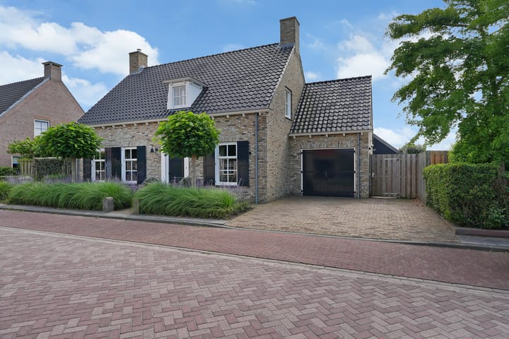 Photo of property Agathastraat 59, Aagtekerke