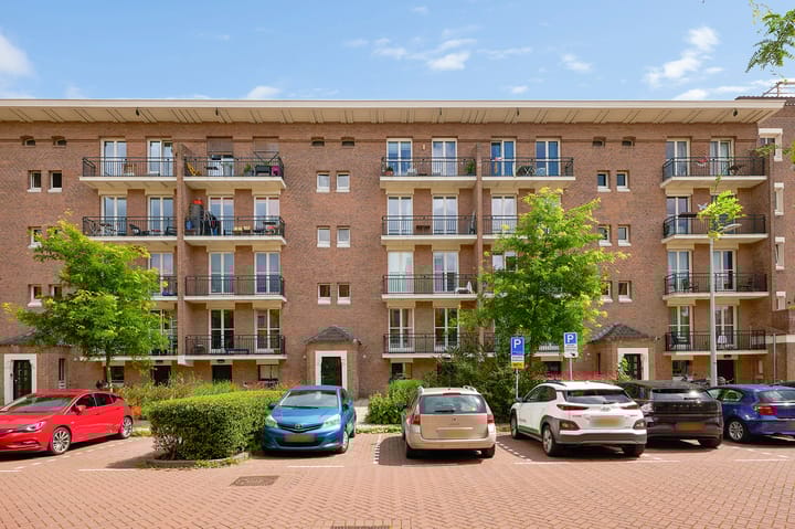 Akbarstraat 8A in Amsterdam