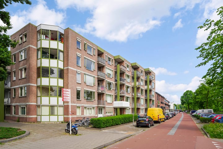 Photo of property Akeleistraat 21, 's-Hertogenbosch