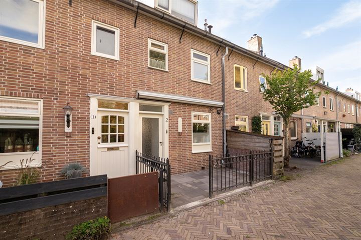 Akkerhoornbloemstraat 2 in Alkmaar