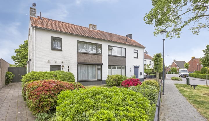 Akkerlaan 8 in Prinsenbeek
