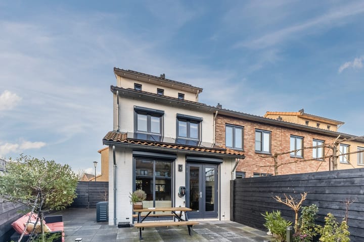 Photo of property Akkerland 11, Assendelft