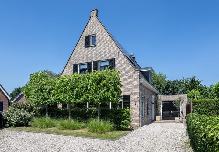 Akkerleeven 9 in Dirksland foto