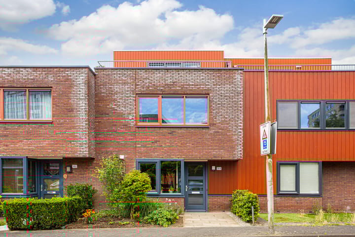 Photo of property Akkrumerraklaan 144, Utrecht