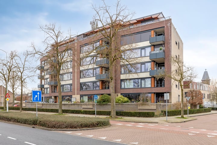 Alard du Hamelplaats 108 in Eindhoven