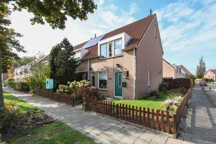 Alardusdreef 77 in Rockanje