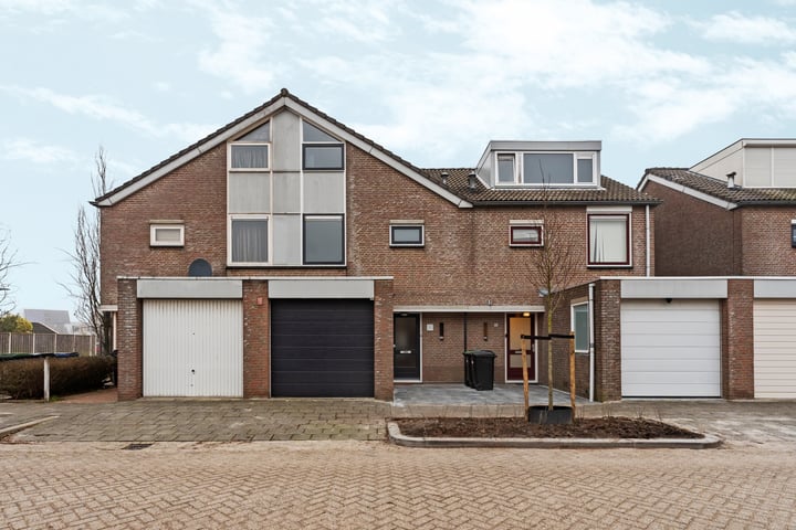 Alban Bergstraat 18 in Almere