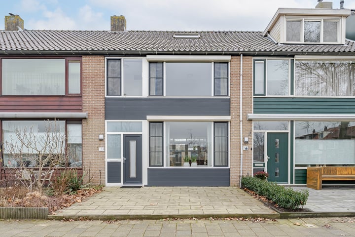 Albert Cuijpstraat 8 in Hazerswoude-Dorp