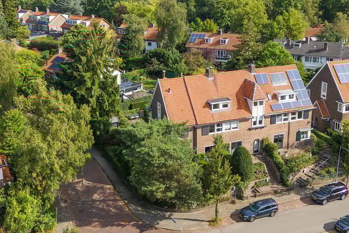 Albert Cuypstraat 2 in Arnhem Foto