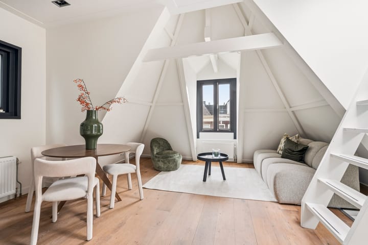 Albert Cuypstraat 94-4 in Amsterdam