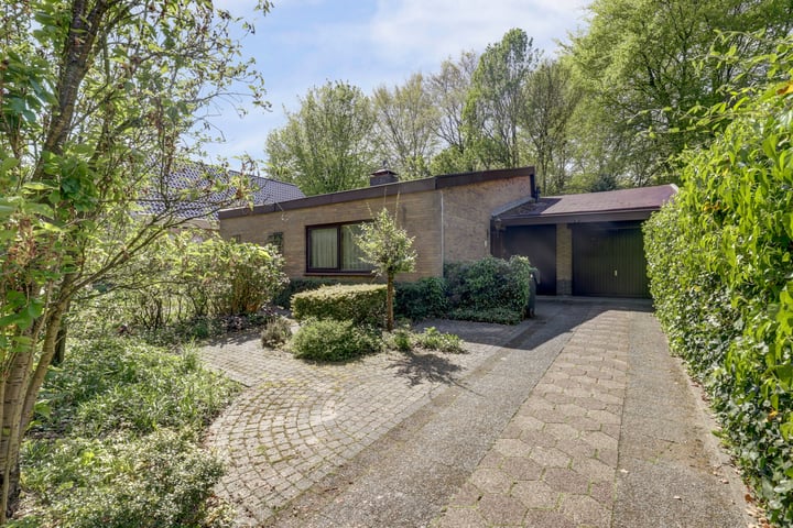 Photo of property Albert Neuhuyslaan 29, Nunspeet