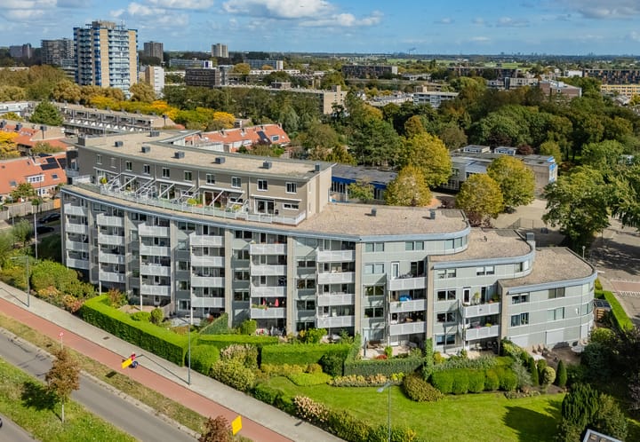 Photo of property Albert Schweitzerlaan 4V, Haarlem