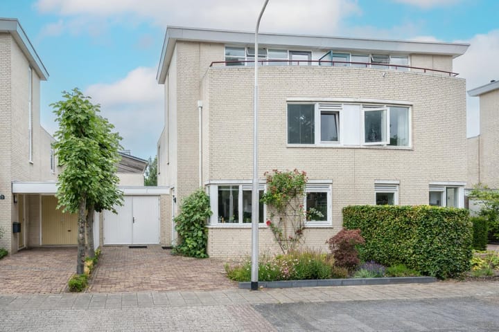 Albert Schweitzerlaan 88 in Nijmegen foto