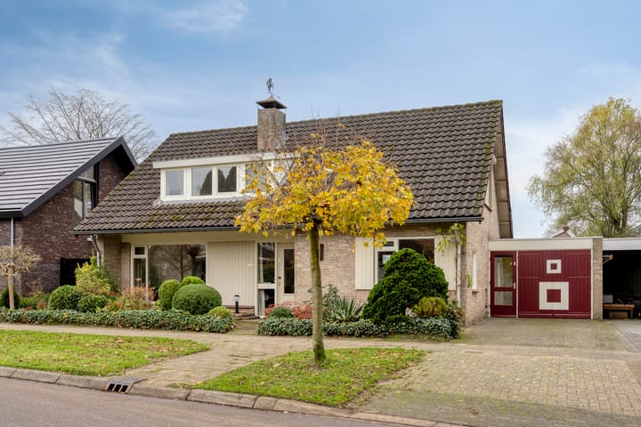 Photo of property Albert Schweitzerstraat 11, Hengelo