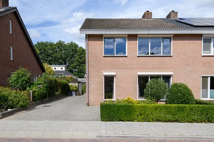Albert Schweitzerstraat 21 in Groesbeek