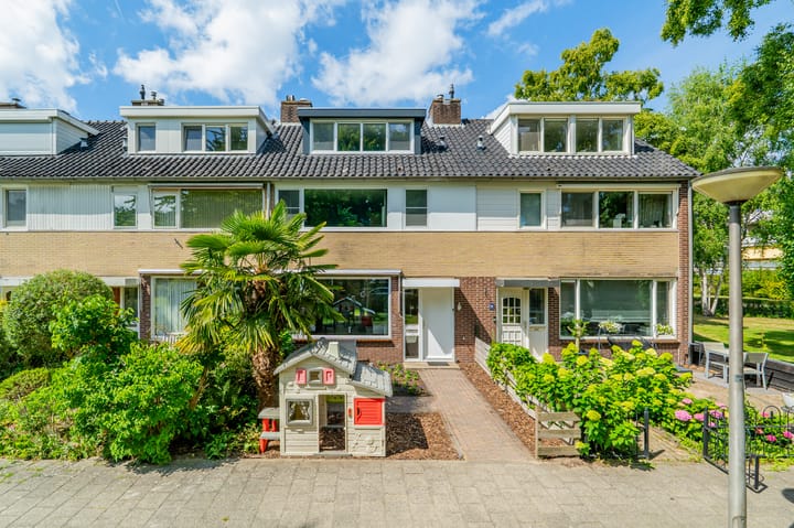 Albert Schweitzerstraat 61 in Diemen