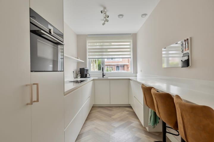 Photo of property Albert van Schoonhovenlaan 7, Wateringen