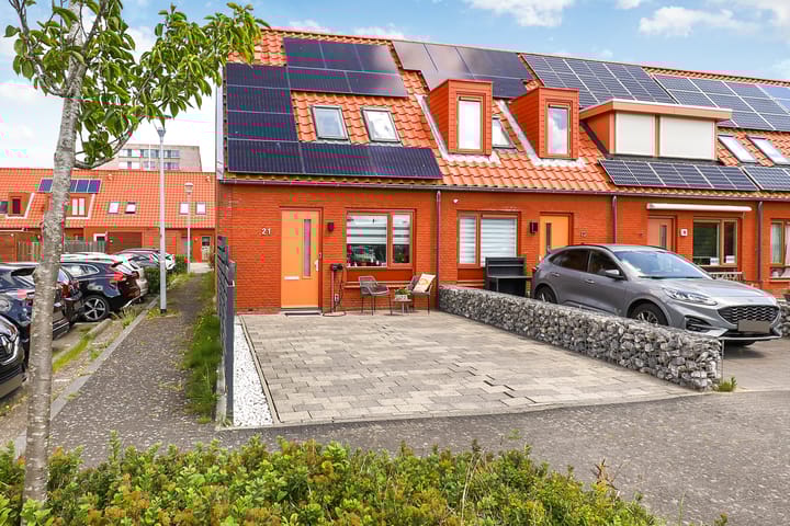 Albertvillelaan 21 in Nieuw-Vennep