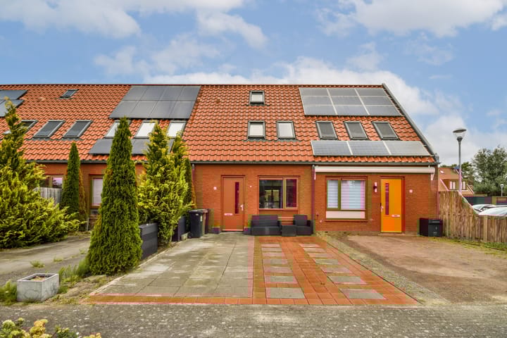 Albertvillelaan 57 in Nieuw-Vennep