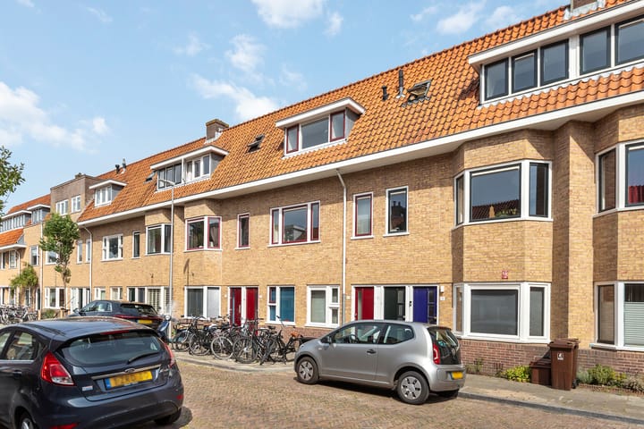 Photo of property Alblasstraat 10-BSA, Utrecht