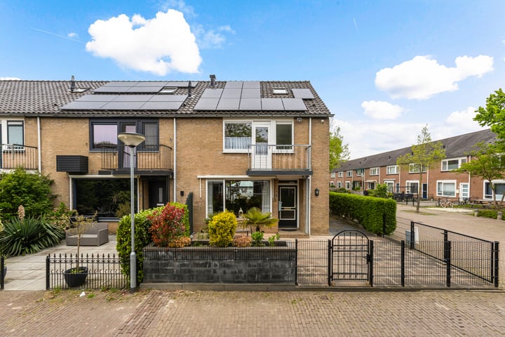 Aldebaranhof 25 in Dordrecht