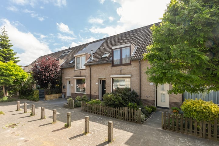 Aletta Jacobs-erf 194 in Dordrecht foto