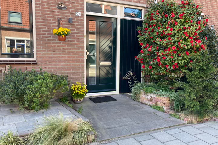 Photo of property Aletta Jacobsstraat 57, Assendelft