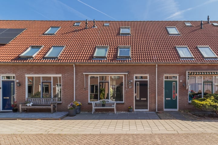 Aletta Jacobsstraat 72 in Assendelft foto