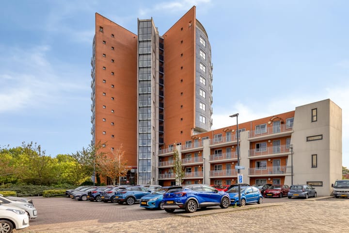 Alexander Dubčekplaats 22 in Leiden