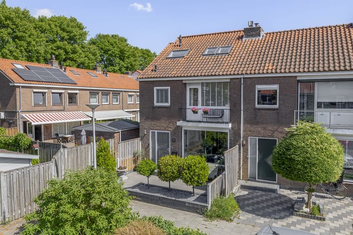 Alexander Verhuellstraat 83 in Brielle