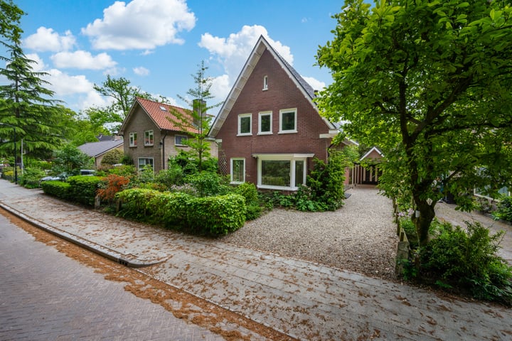 Foto van woning Alexanderlaan 12, Apeldoorn