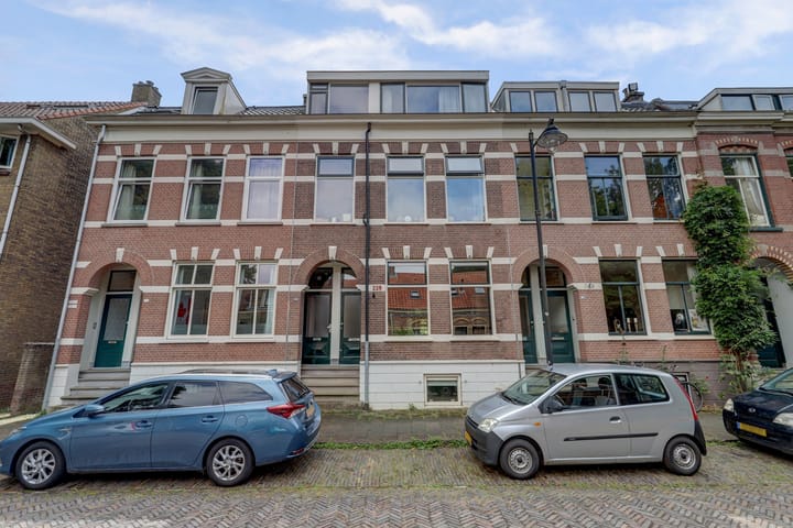 Alexanderstraat 226 in Arnhem foto