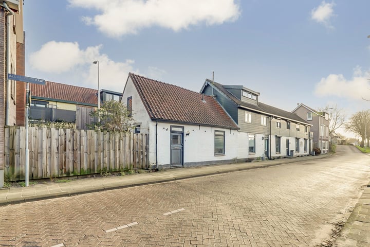 Alexanderstraat 4 in 's-Gravendeel