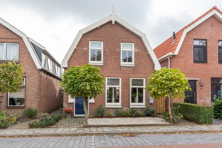 Alexanderstraat 4 in Kapelle