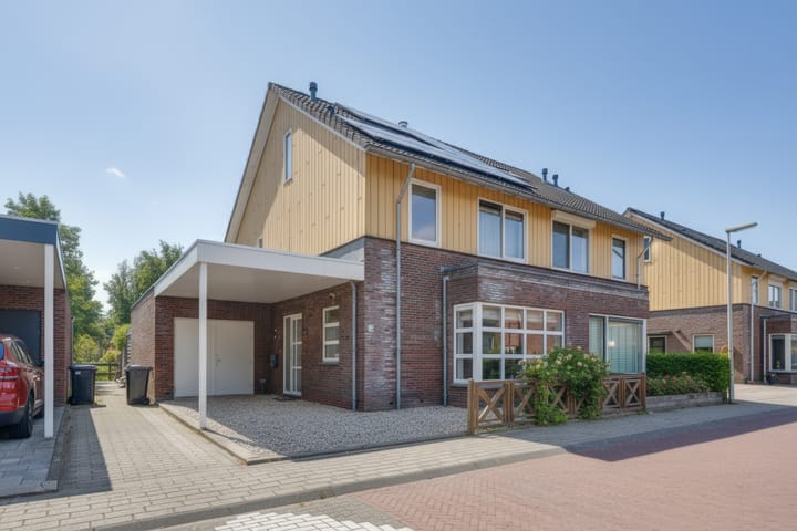 Alexandriëstraat 8 in Purmerend